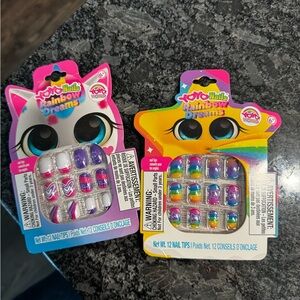 Girls stick on nails